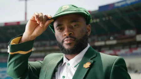 Smith Encourages Bavuma to Stage a Comeback and Demonstrate His Abilities