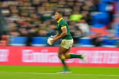 FLASHBACK: Damian Willemse Chooses a Scrum from a Mark at RWC 2023